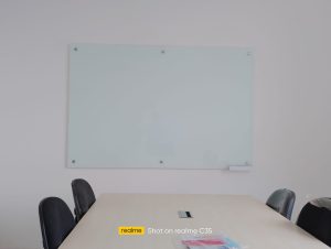 Harga Jual Papan Tulis Kaca Glassboard di Jakarta Selatan