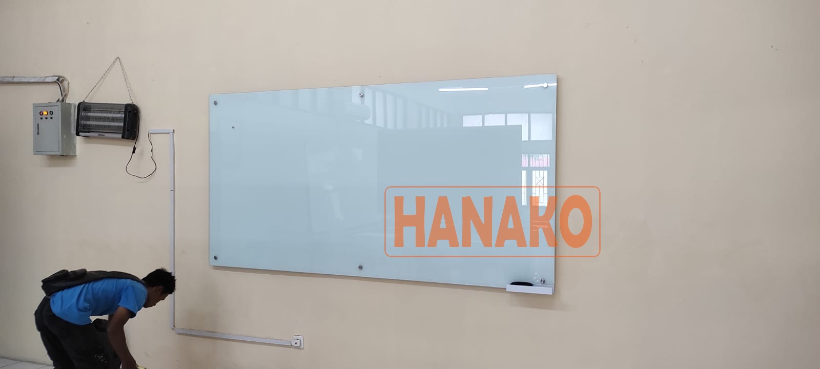 Jual Papan Tulis Kaca Glassboard Sekolah di Pondok Pucung Tangerang Selatan