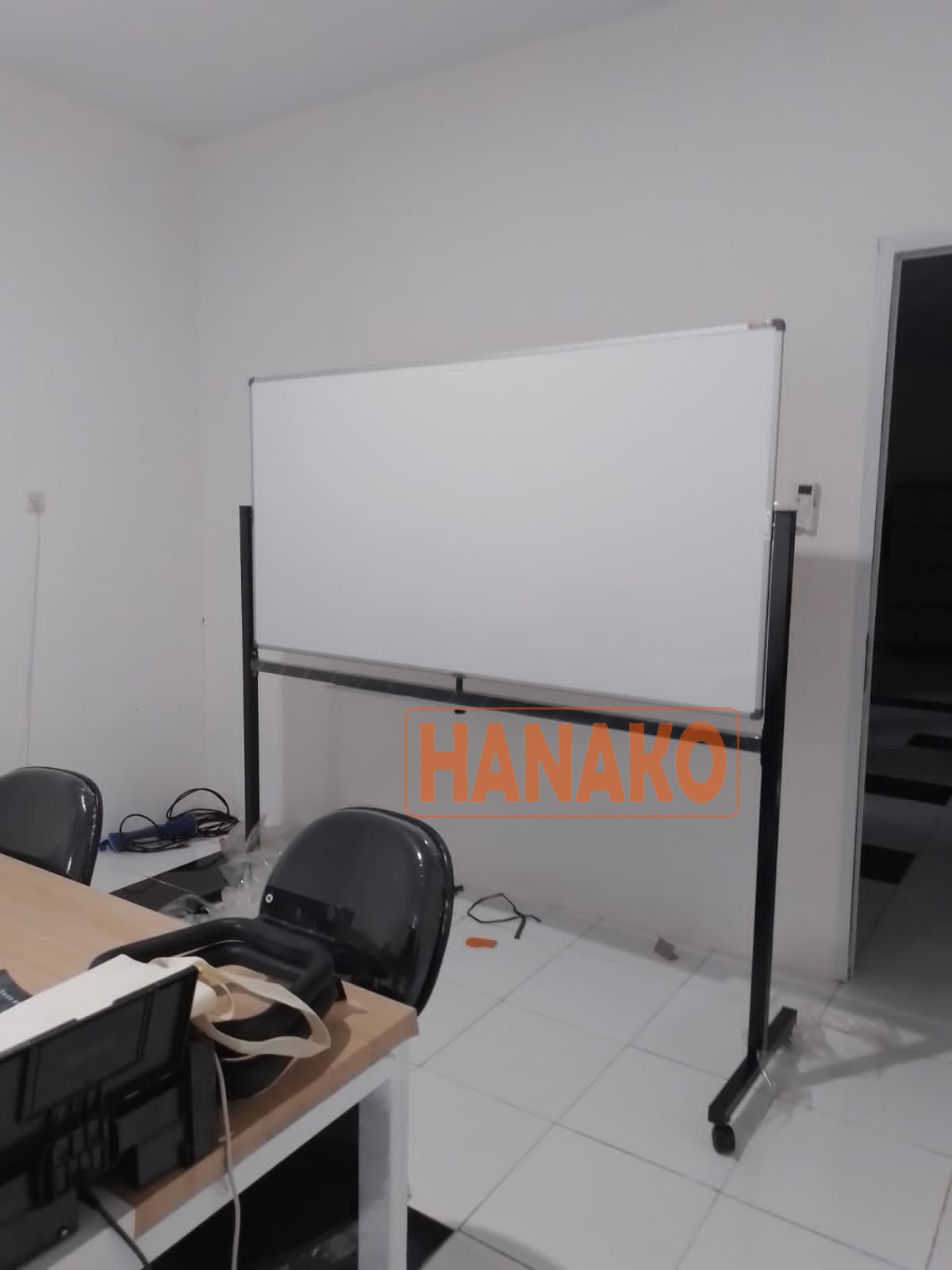 Papan Tulis Whiteboard Standing 60x120 double Face